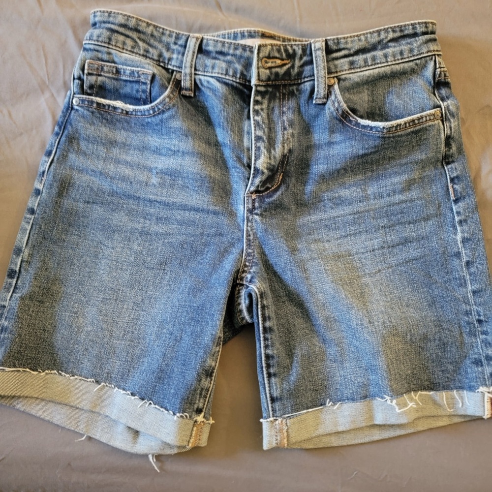 Joes Mom Jean shorts 27